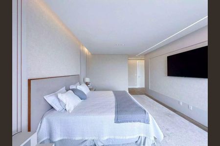 Casa à venda com 541m², 4 quartos e 6 vagas