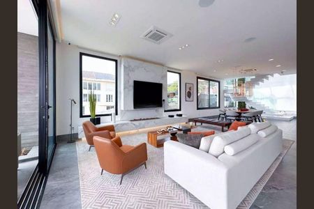 Casa à venda com 541m², 4 quartos e 6 vagas