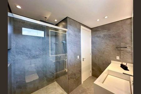 Casa à venda com 541m², 4 quartos e 6 vagas