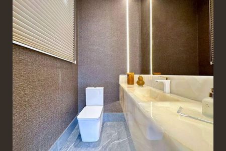 Casa à venda com 541m², 4 quartos e 6 vagas