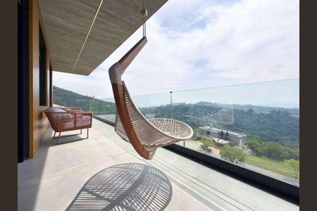 Casa à venda com 541m², 4 quartos e 6 vagas