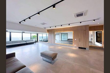 Casa à venda com 541m², 4 quartos e 6 vagas