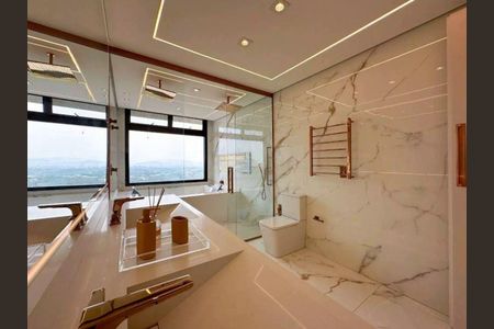 Casa à venda com 541m², 4 quartos e 6 vagas