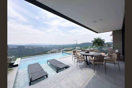 Casa à venda com 541m², 4 quartos e 6 vagas