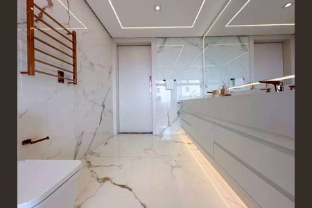 Casa à venda com 541m², 4 quartos e 6 vagas