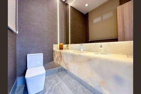 Casa à venda com 541m², 4 quartos e 6 vagas