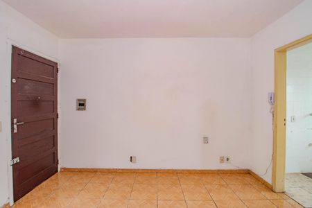 Sala de apartamento à venda com 2 quartos, 70m² em Rubem Berta, Porto Alegre