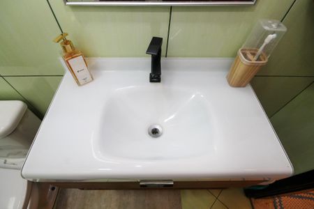 Casa de condomínio para alugar com 250m², 6 quartos e 4 vagasBanheiro Quartos 1 e 2