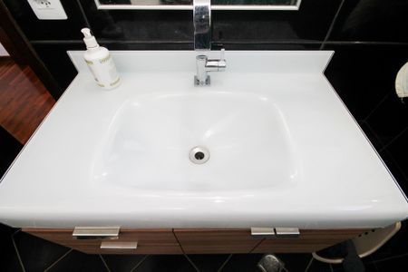 Casa de condomínio para alugar com 250m², 6 quartos e 4 vagasBanheiro Suíte 2