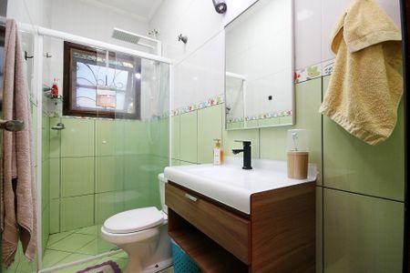 Casa de condomínio para alugar com 250m², 6 quartos e 4 vagasBanheiro Quartos 1 e 2