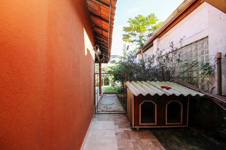 Casa de condomínio para alugar com 250m², 6 quartos e 4 vagasÁrea Externa