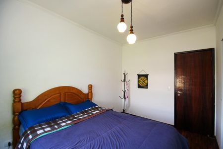 Casa de condomínio para alugar com 250m², 6 quartos e 4 vagasSuíte 2