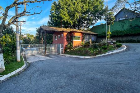 Casa de condomínio para alugar com 250m², 6 quartos e 4 vagasFachada Condominio