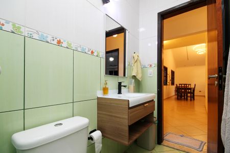 Casa de condomínio para alugar com 250m², 6 quartos e 4 vagasBanheiro Quartos 1 e 2