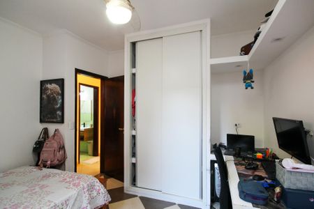 Casa de condomínio para alugar com 250m², 6 quartos e 4 vagasQuarto 2