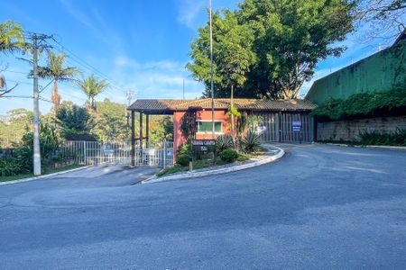 Casa de condomínio para alugar com 250m², 6 quartos e 4 vagasFachada Condominio