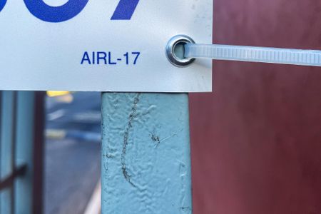 Casa de condomínio para alugar com 250m², 6 quartos e 4 vagasPlaca