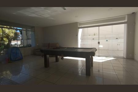 Apartamento à venda com 60m², 2 quartos e 1 vagaÁrea externa