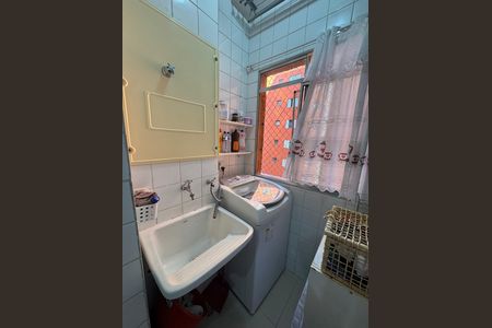 Apartamento à venda com 70m², 3 quartos e 1 vagaÁrea de Serviço