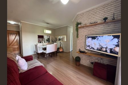 Sala de apartamento à venda com 3 quartos, 70m² em Piratininga, Osasco