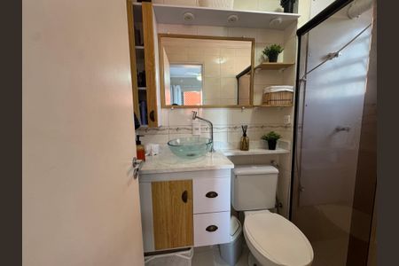 Apartamento à venda com 70m², 3 quartos e 1 vagaBanheiro da Suíte