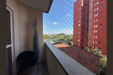 Sacada de apartamento à venda com 3 quartos, 70m² em Piratininga, Osasco