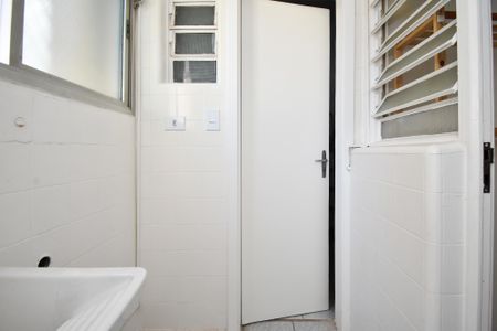 Apartamento à venda com 72m², 2 quartos e 1 vaga Apartamento à venda com 72m², 2 quartos e 1 vagalavanderia