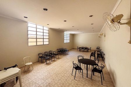 Apartamento à venda com 72m², 2 quartos e 1 vaga Apartamento à venda com 72m², 2 quartos e 1 vagasalao de festa