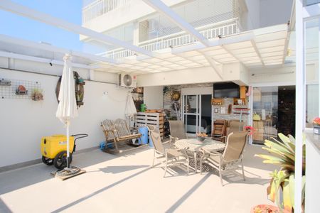 Apartamento à venda com 151m², 2 quartos e 2 vagasTerraço