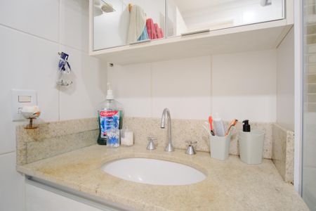 Apartamento à venda com 151m², 2 quartos e 2 vagasBanheiro da Suíte