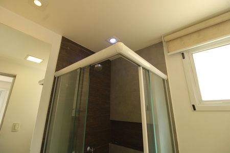Apartamento para alugar com 71m², 2 quartos e 2 vagasBanheiro da Suíte