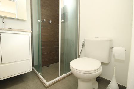 Apartamento para alugar com 71m², 2 quartos e 2 vagasBanheiro da Suíte