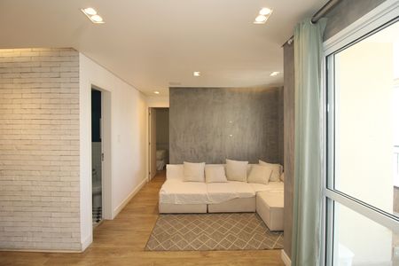 Apartamento para alugar com 71m², 2 quartos e 2 vagasSala