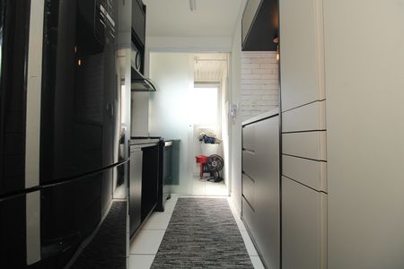 Apartamento para alugar com 71m², 2 quartos e 2 vagasCozinha