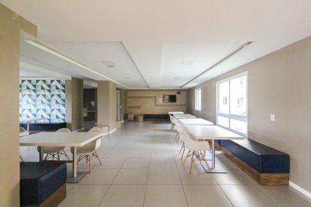 Apartamento para alugar com 60m², 2 quartos e 1 vagaÁrea comum - Salão de festas