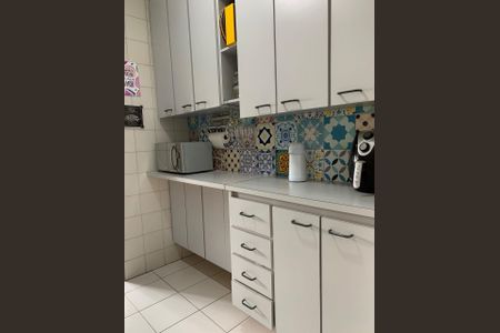 Apartamento à venda com 64m², 3 quartos e 1 vagaCozinha
