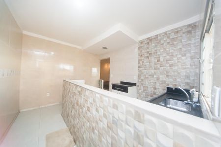 Casa para alugar com 60m², 2 quartos e 2 vagas Casa para alugar com 60m², 2 quartos e 2 vagasCozinha