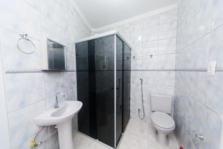 Casa para alugar com 60m², 2 quartos e 2 vagas Casa para alugar com 60m², 2 quartos e 2 vagasBanheiro Social