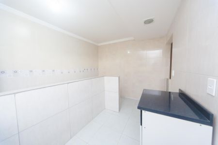 Casa para alugar com 60m², 2 quartos e 2 vagas Casa para alugar com 60m², 2 quartos e 2 vagasCozinha