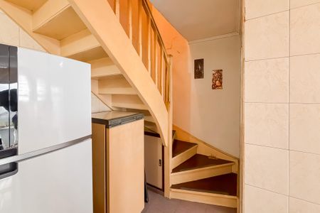 Escada de casa à venda com 2 quartos, 54m² em Ipiranga, São Paulo