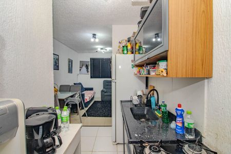 Apartamento para alugar com 42m², 2 quartos e 1 vaga Apartamento para alugar com 42m², 2 quartos e 1 vagaCozinha e Área de Serviço