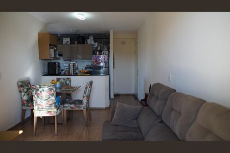 Sala de apartamento à venda com 3 quartos, 63m² em Jardim Bela Vista, Guarulhos