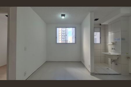 Sala de apartamento para alugar com 2 quartos, 37m² em Jardim, Santo André