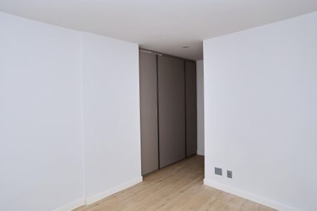 Apartamento para alugar com 109m², 3 quartos e 2 vagas Apartamento para alugar com 109m², 3 quartos e 2 vagasSemi Suíte 1