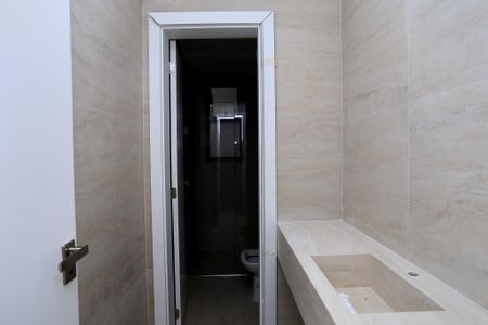 Apartamento para alugar com 109m², 3 quartos e 2 vagas Apartamento para alugar com 109m², 3 quartos e 2 vagasBanheiro da Semi Suíte