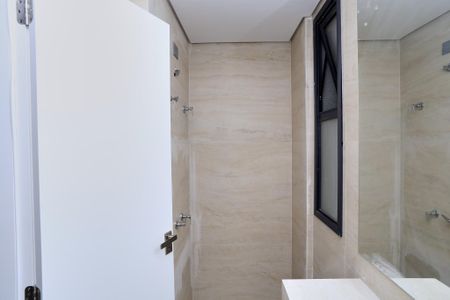 Apartamento para alugar com 109m², 3 quartos e 2 vagas Apartamento para alugar com 109m², 3 quartos e 2 vagasBanheiro da Suíte