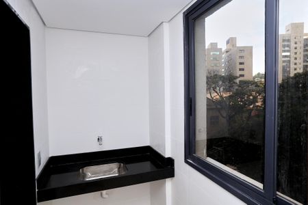 Apartamento para alugar com 109m², 3 quartos e 2 vagas Apartamento para alugar com 109m², 3 quartos e 2 vagasÁrea de Serviço