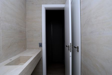 Apartamento para alugar com 109m², 3 quartos e 2 vagas Apartamento para alugar com 109m², 3 quartos e 2 vagasBanheiro da Semi Suíte