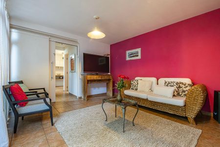 Casa para alugar com 430m², 6 quartos e 2 vagasCasa 2 - Sala