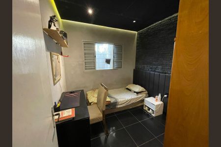 Casa à venda com 120m², 3 quartos e 2 vagasQuarto